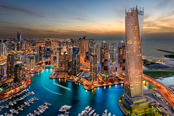 Sejur de 7 nopti la plaja in Dubai la doar 549 euro,avion din Bucuresti!!!Mercure Dubai Barsha Heights 4*