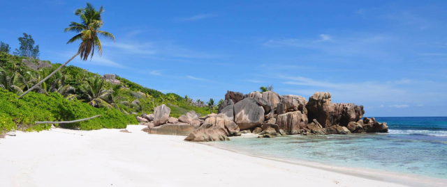 O saptamana la plaja in Seychelles la doar 2650 euro,avion din Bucuresti!!! Kempinski Seychelles Resort