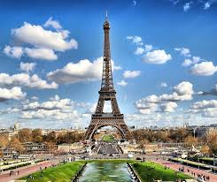 City break in Paris la doar 260 euro,avion din Bucuresti !!! Ultimele locuri