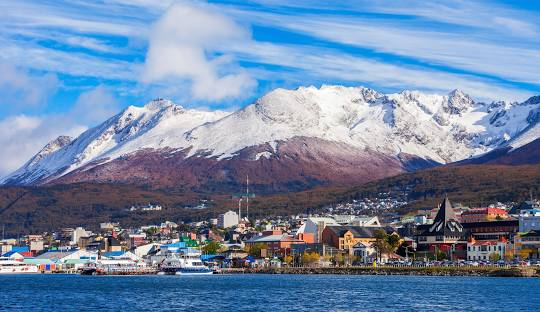 ARGENTINA, TARA DE FOC SI PATAGONIA, AVION DIN BUCURESTI, LA HOTEL DE 4*, LA TARIFUL DE 3409 EURO/PERSOANA, MIC DEJUN!