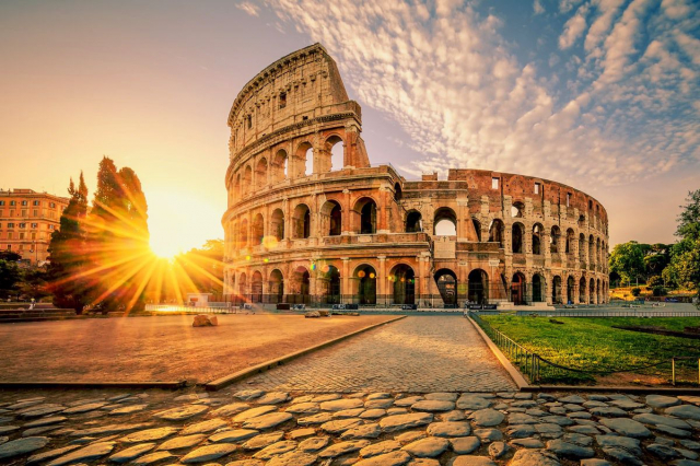 SUPEROFERTA CITY BREAK ROMA, PLECARE DIN CLUJ (lm)