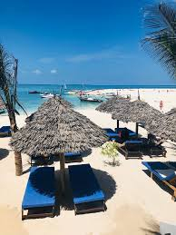  SUPER DEAL ZANZIBAR PLECARE IN 26 FEBRUARIE SUN SEA BAR BEACH 4* PRET 1245 EURO MIC DEJUN