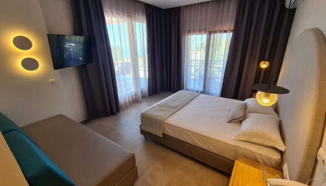 HALKIDIKI, AUTOCAR DIN BUCURESTI, LA HOTEL PALLADIUM 4*, LA TARIFUL DE 364 EURO/PERSOANA, DEMIPENSIUNE!