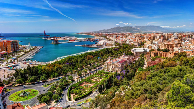 SUPEROFERTA CITY BREAK MALAGA, PLECARE DIN CLUJ (lm)