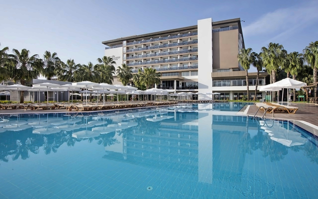 ALANYA 774  EURO/PERS PLECARE DIN BUCURESTI 19.04 -  Royal Garden Beach Hotel (ex.Royal Garden Select) 5*Ultra All Inclusive 