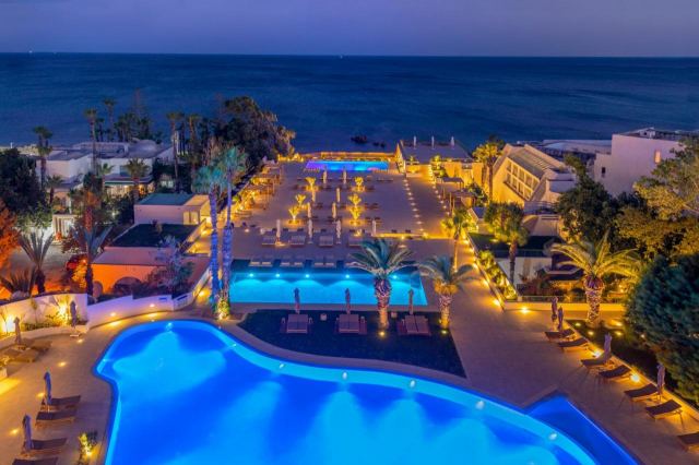 ULTIMELE LOCURI TUNISIA, AVION DIN BAIA MARE, LA HOTEL ROYAL AZUR THALASSA 5*, LA TARIFUL DE 604 EURO/PERSOANA, ALL INCLUSIVE!