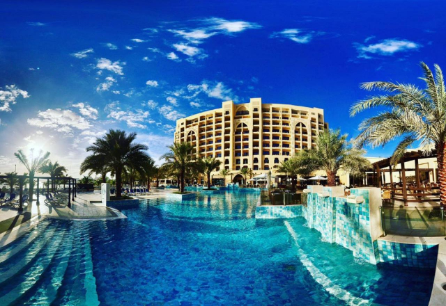 DELUXE  PE PLAJA IN EMIRATE   5***** ALL INCLUSIVE DOUBLE TREE BY HILTON  7 NOPTI ZBOR DIN OTOPENI CU TAXE INCLUSE