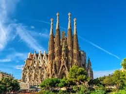 Acasa la Gaudi! City break Barcelona 5 nopti cazare mic dejun si zbor cu avionul! 425 euro/persoana/sejur