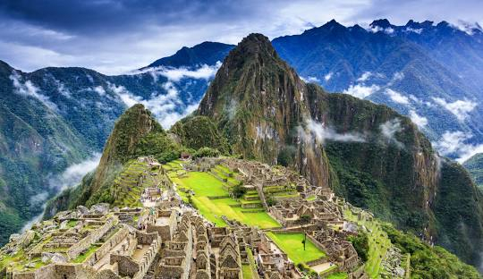 MACHU PICCHU, ONCE IN A LIFETIME, AVION DIN BUCURESTI, LA HOTEL DE 3*, LA TARIFUL DE 3429 EURO/PERS, PENSIUNE COMPLETA! 