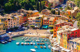 PASTE IN TOSCANA, INIMA ITALIEI, SENIOR VOYAGE, AVION DIN BUCURESTI, LA HOTEL DE 4*, LA TARIFUL DE 510 EURO/PERS, HB!