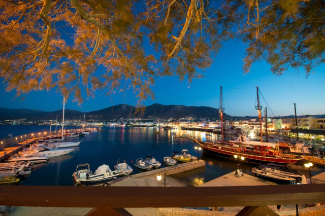 CRETA HERAKLION, AVION DIN BUCURESTI, LA HOTEL DORIAN APARTMENTS 3*, LA TARIFUL DE 695 EURO/PERSOANA, ALL INCLUSIVE!