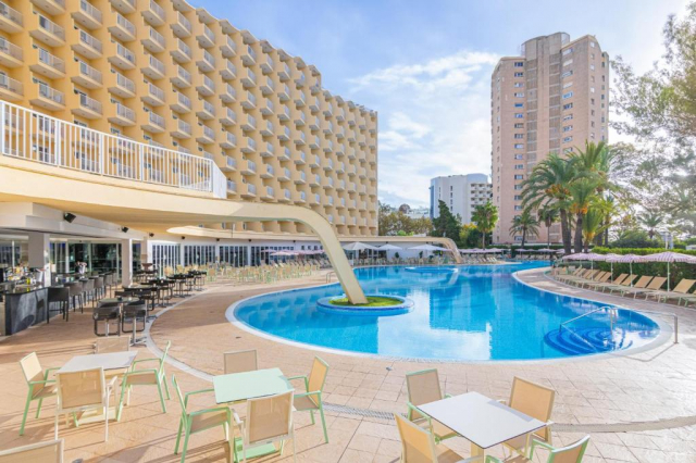 MALLORCA, AVION DIN BUCURESTI, LA HOTEL SOL GUADALUPE 4*, LA TARIFUL DE 1025 EURO/PERSOANA, DEMIPENSIUNE!