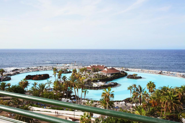 ULTIMELE LOCURI TENERIFE H10 TENERIFE PLAYA  4**** DEMIPENSIUNE ZBOR DIRECT DIN OTOPENI CU TAXE INCLUSE