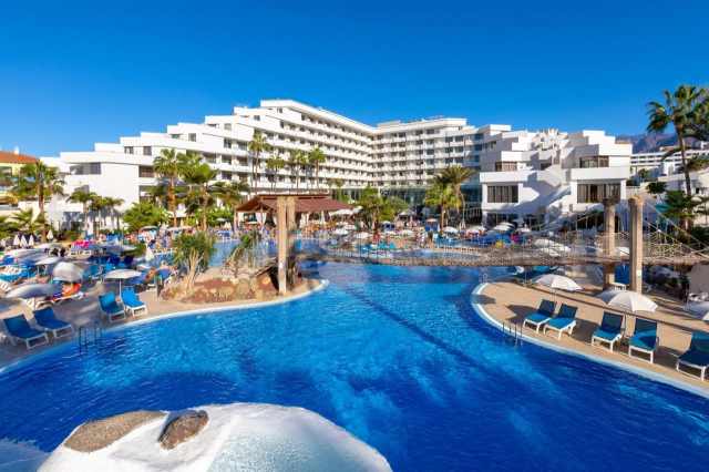 ULTIMELE LOCURI TENERIFE BEST TENERIFE  4**** DEMIPENSIUNE ZBOR DIRECT DIN OTOPENI CU TAXE INCLUSE