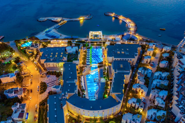 Sejur in Bodrum: 825 euro cazare 7 nopti cu Ultra All inclusive+ transport avion+ toate taxele
