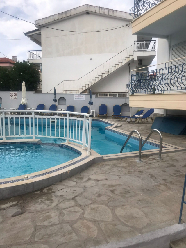 27.06 Autocar din Bucuresti, Grecia, Halkidiki, Kassandra Vicky Studio    245 euro/pers/7 nopti fara masa 