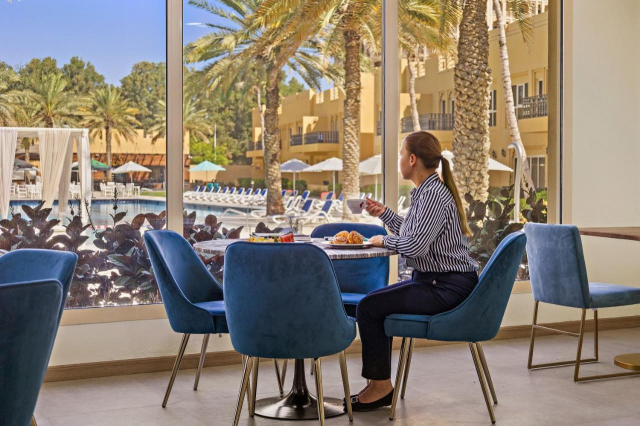 ULTRA LAST MINUTE  EMIRATE 7 NOPTI CAZARE ALL INCLUSIVE AL HAMRA RESIDENCE  4**** ZBOR DIN OTOPENI CU TAXE INCLUSE
