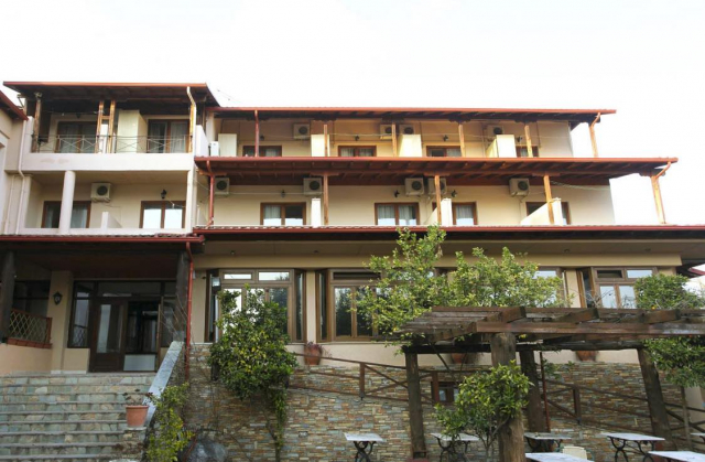 LEPTOKARIA, APARTHOTEL BALKAN HELLAS 3*, AUTOCAR DIN BUCURESTI SI ARDEAL, LA TARIFUL DE LA 189 EURO/PERSOANA!