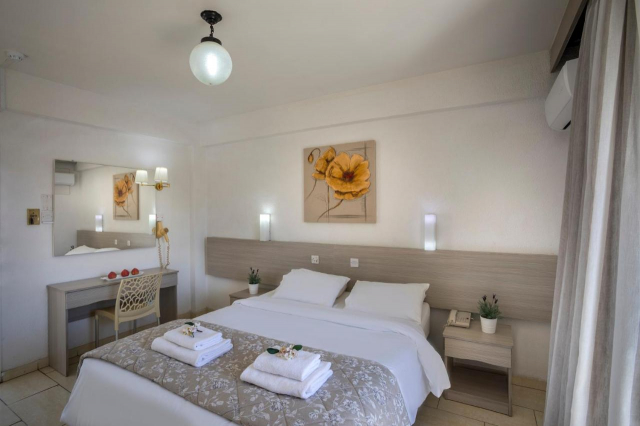 ULTIMELE LOCURI PLAJA CIPRU 2** CACTUS  HOTEL  ZBOR DIRECT DIN CLUJ NAPOCA CU TAXE INCLUSE