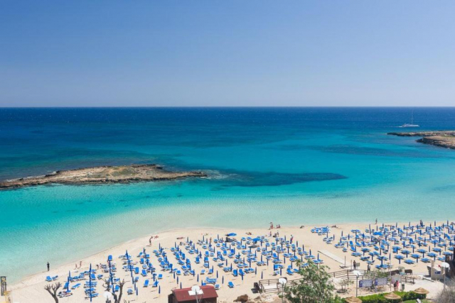 ULTIMELE LOCURI PLAJA CIPRU 4**** DEMIPENSIUNE TSOKKOS HOTEL ZBOR DIRECT DIN OTOIPENI CU TAXE INCLUSE