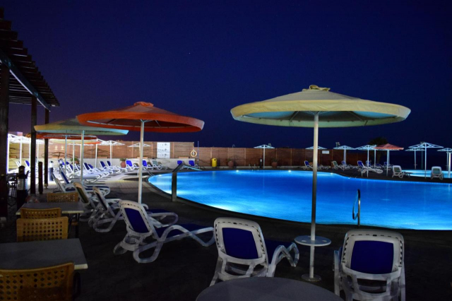 ULTRA LAST MINUTE LA PLAJA IN CIPRU AKTHEA BEACH HOTEL 4**** DEMIPENSIUNE ZBOR DIRECT DIN OTOPENI CU TAXE INCLUSE