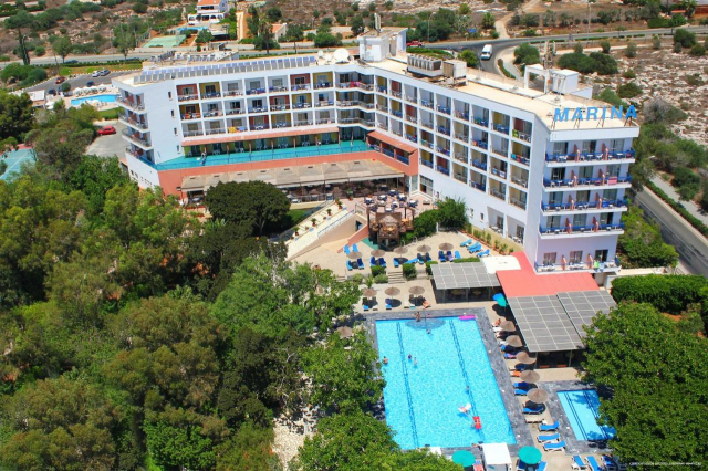 LAST MINUTE AYIA NAPA MARINA HOTEL 3*** ZBOR DIRECT DIN OTOPENI CU TAXE INCLUSE