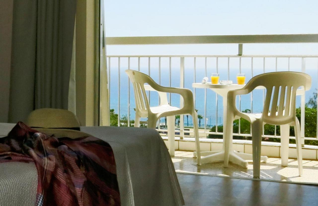LAST MINUTE AYIA NAPA MARINA HOTEL 3*** ZBOR DIRECT DIN OTOPENI CU TAXE INCLUSE