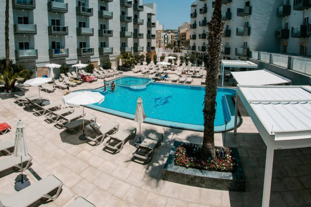 LAST MINUTE MALTA PEBBLES RESORT 4**** MIC DEJUN ZBOR DIN OTOPENI CU TAXE INCLUSE