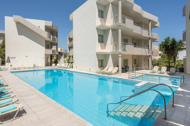 Sejur in Creta: 675 euro cazare 7 nopti cu All  inclusive+ transport avion+ toate taxele