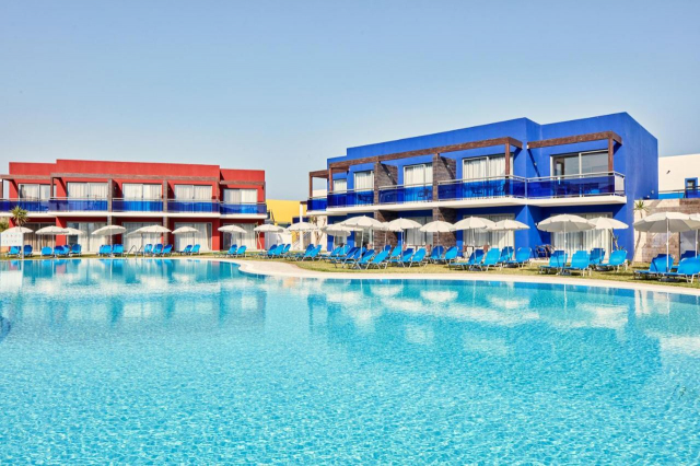 Sejur in Rhodos: 575 euro cazare 7 nopti cu All  inclusive+ transport avion+ toate taxele