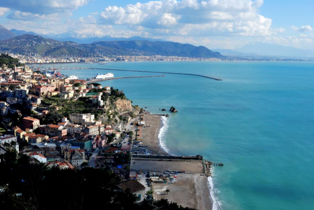 LAST MINUTE AMALFI COAST LA ISLA RESORT4**** MIC DEJUN ZBOR DIN OTOPENI CU TAXE INCLUSE