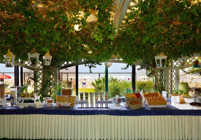 LAST MINUTE AMALFI COAST  PE PLAJA SCHUHMAN   4**** MIC DEJUN ZBOR DIN OTOPENI CU TAXE INCLUSE
