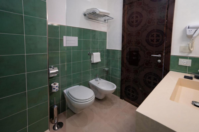 LAST MINUTE AMALFI COAST  PE PLAJA SCHUHMAN   4**** MIC DEJUN ZBOR DIN OTOPENI CU TAXE INCLUSE