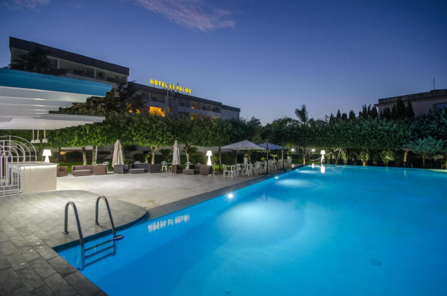 LAST MINUTE AMALFI COAST LE PALME 4**** MIC DEJUN ZBOR DIN OTOPENI CU TAXE INCLUSE