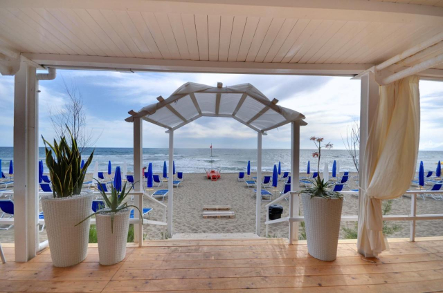 LAST MINUTE AMALFI COAST LE PALME 4**** MIC DEJUN ZBOR DIN OTOPENI CU TAXE INCLUSE