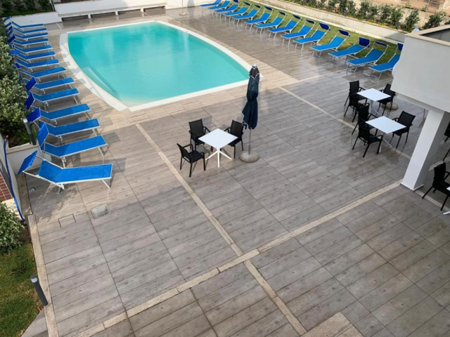 LAST MINUTE AMALFI COAST PE PLAJA ANCORA  4**** MIC DEJUN ZBOR DIN OTOPENI CU TAXE INCLUSE
