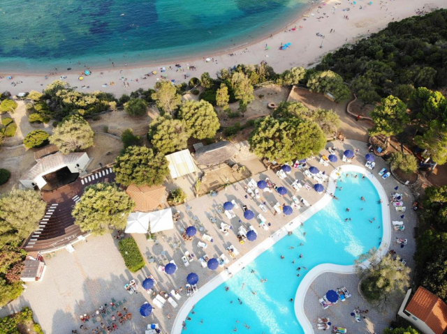 ULTRA LAST MINUTE SARDINIA 4**** CLUB ESSE PALMASERA ZBOR DIN OTOPENI CU TAXE INCLUSE