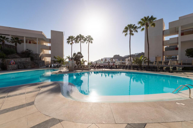 ULTRA LAST MINUTE INSULELE CANARE 4**** HOLIDAY CLUB ZBOR DIRECT DIN OTOPENI CU TAXE INCLUSE