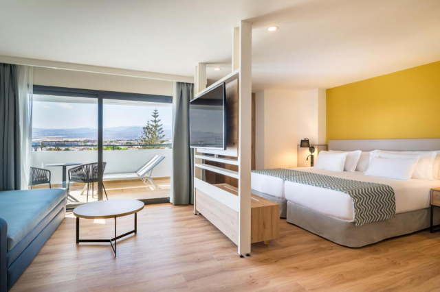 ULTRA LAST MINUTE INSULELE CANARE 4****DEMIPENSIUNE BARCELO ZBOR DIRECT DIN OTOPENI CU TAXE INCLUSE