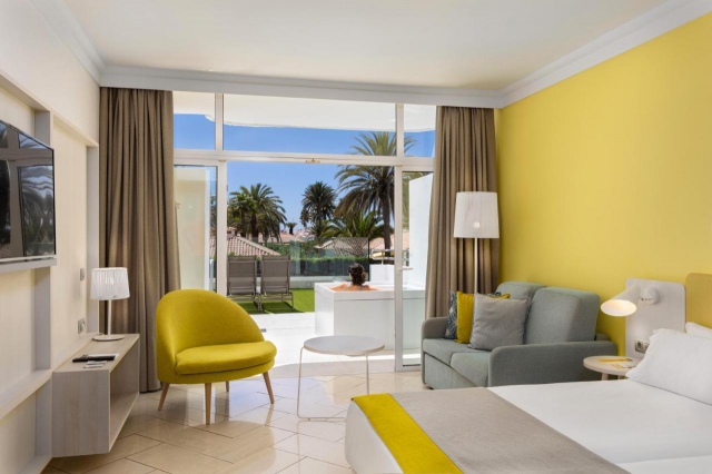 ULTRA LAST MINUTE INSULELE CANARE 4****DEMIPENSIUNE ABORA ZBOR DIRECT DIN OTOPENI CU TAXE INCLUSE