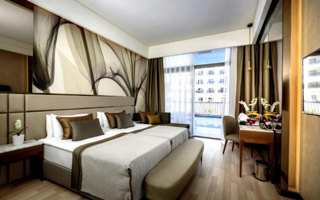 ULTIMELE LOCURI ANTALYA, AVION DIN CLUJ-NAPOCA, LA HOTEL RIOLAVITAS RESORT&amp;SPA 5*, LA TARIFUL DE 860 EURO/PERSOANA, UAI!