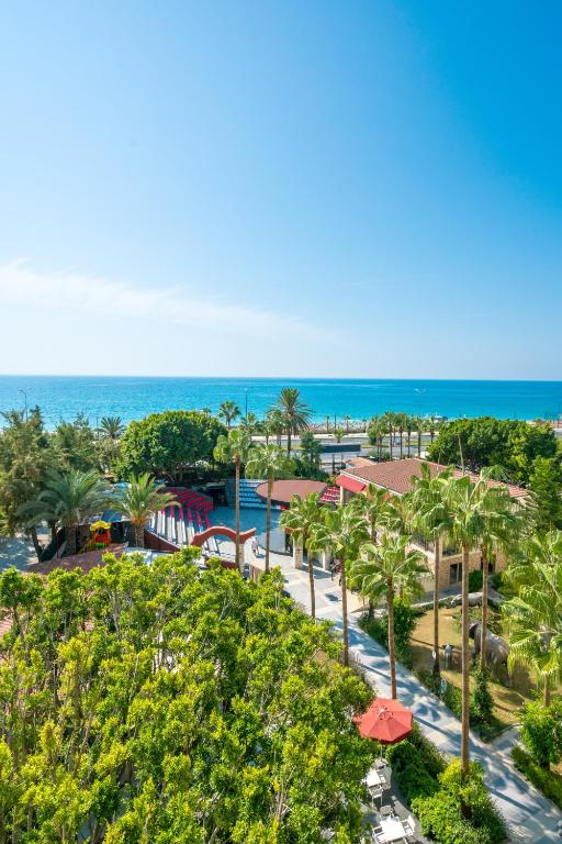 ULTIMELE LOCURI ANTALYA, AVION DIN BUCURESTI, LA HOTEL CLUB SUN HEAVEN FAMILY  5*, LA TARIFUL DE 795 EURO/PERSOANA, UAI!