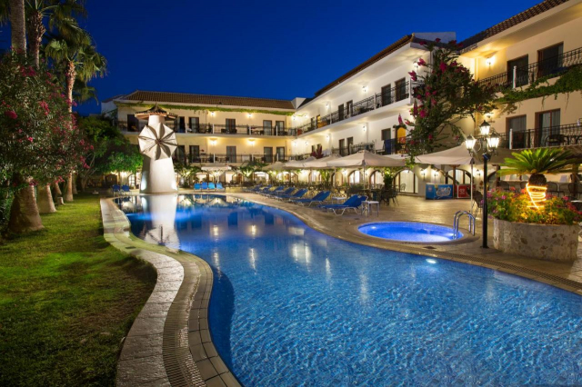 ULTRA LAST MINUTE INSULA CRETA 4**** DEMIPENSIUNE ALMYRIDA BEACH ZBOR DIN TARGU MURES/SIBIU/BRASOV CU TAXE INCLUSE