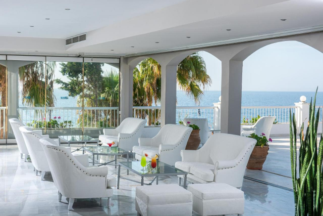 ULTRA LAST MINUTE PE PLAJA INSULA CRETA 5***** DEMIPENSIUNE RETHYMNO MARE AQUA ZBOR CHARTER CU TAXE INCLUSE