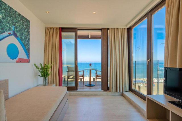 ULTRA LAST MINUTE PE PLAJA INSULA CRETA 5***** DEMIPENSIUNE KRITI BEACH ZBOR CHARTER CU TAXE INCLUSE