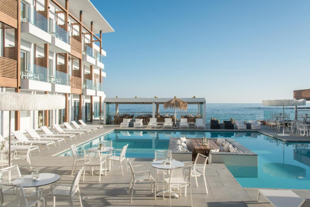 ULTRA LAST MINUTE PE PLAJA INSULA CRETA 5***** DEMIPENSIUNE ENORME BEACH ZBOR CHARTER CU TAXE INCLUSE