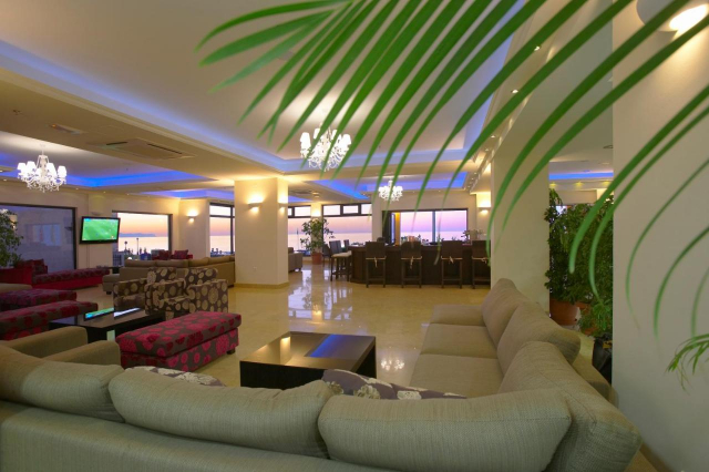 ULTRA LAST MINUTE PE PLAJA INSULA CRETA 5***** DEMIPENSIUNEATLANTIS  BEACH ZBOR CHARTER CU TAXE INCLUSE