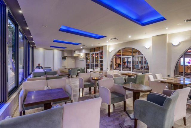 ULTRA LAST MINUTE INSULA CRETA VANISKO HOTEL 3*** ZBOR CHARTER DIN IASI CU TAXE INCLUSE