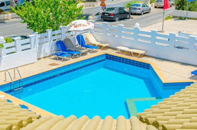 ULTRA LAST MINUTE INSULA CRETA  ALL INCLUSIVE  SIMPLE HOTEL ZBOR CHARTER DIN  CRAIOVA OTOPENI CU TAXE INCLUSE