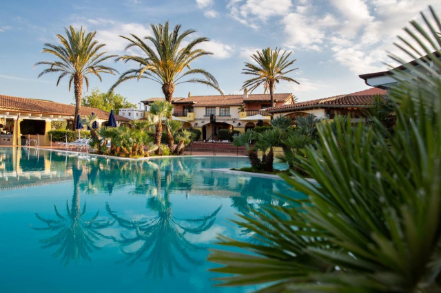 ULTRA LAST MINUTE SARDINIA 4**** TH SAN TEODORO ZBOR DIN OTOPENI CU TAXE INCLUSE